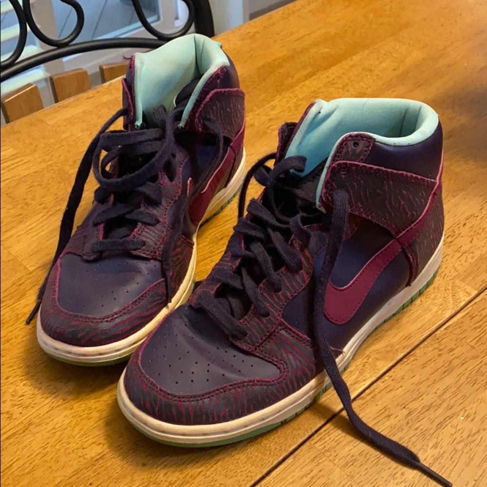 Nike High Tops - Unique Design